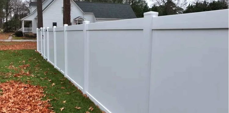 Solid Fence White