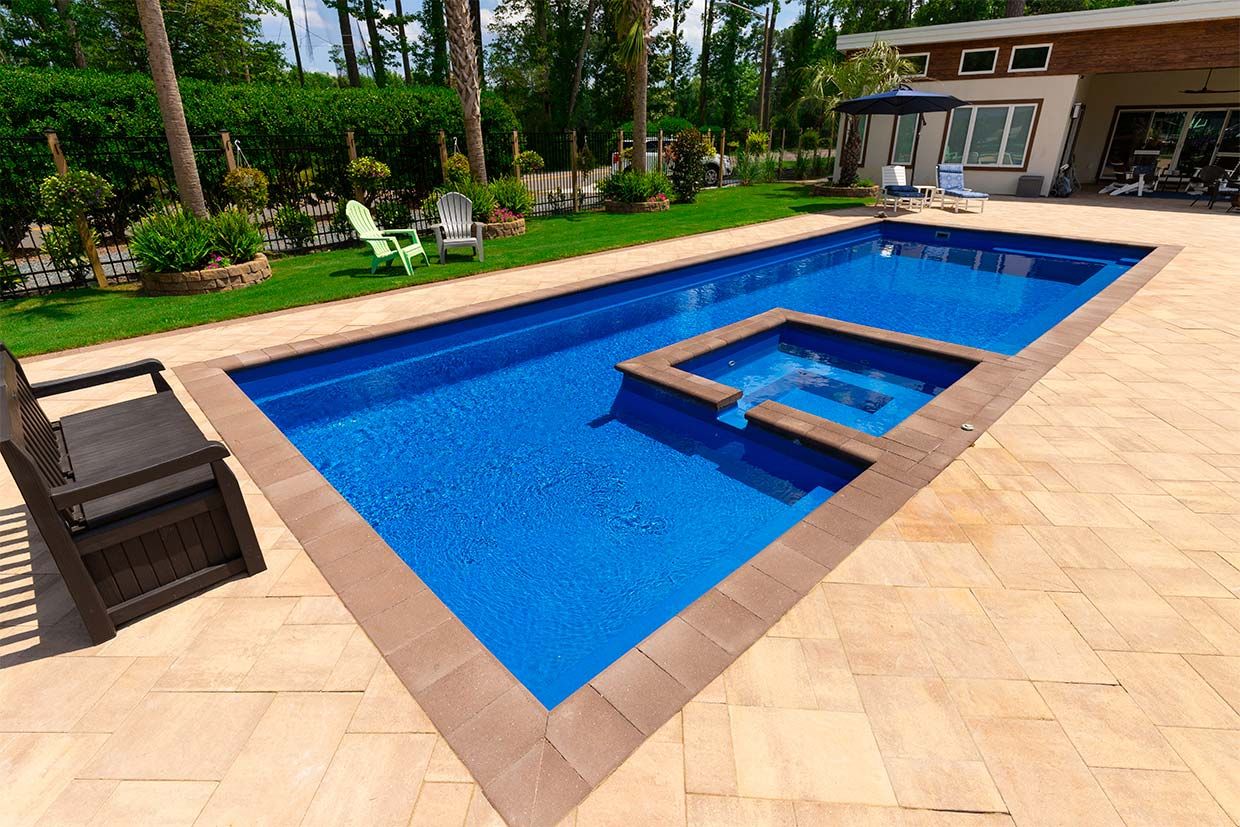Pool in Virginia Beach built by Solid Structures