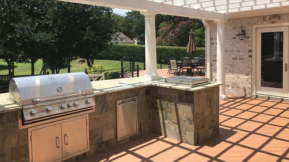 Patio with Sunshade