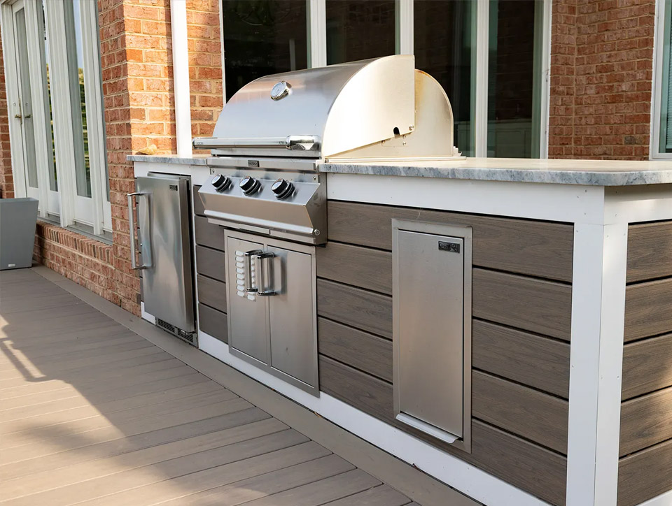 Kitchens Outside