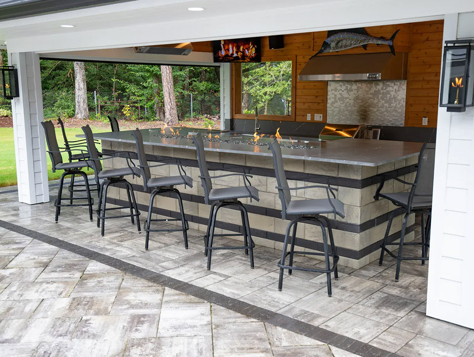Outdoor Kitchen Builder in Hampton Roads