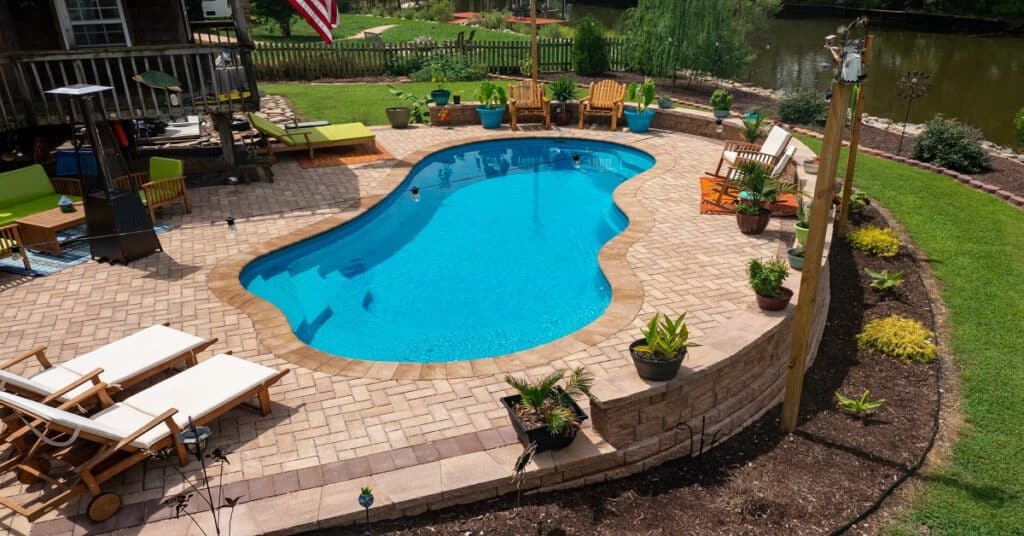 Hiring a Landscaper for Your Swimming Pool Project