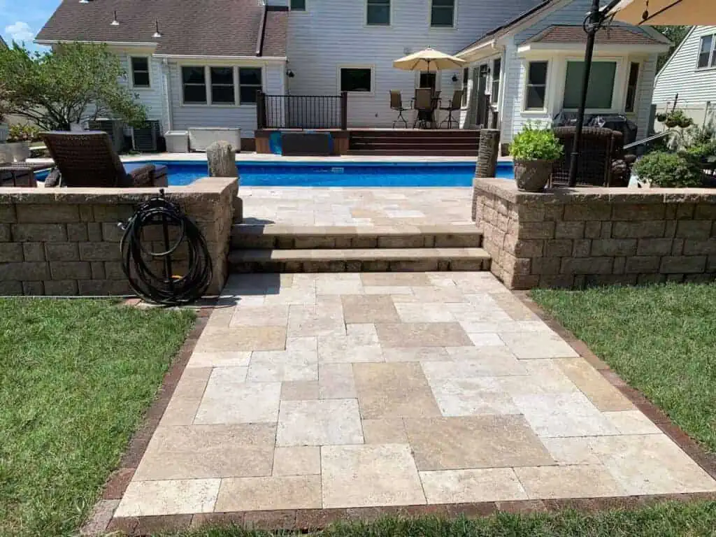 pavers-3 - Solid Structures Dark and Light Stone Paving, Virginia Beach, Va