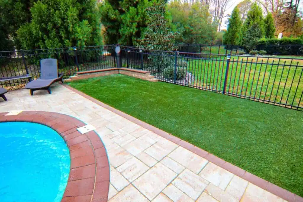 turf2 - Solid Structures Turf with Pool Design