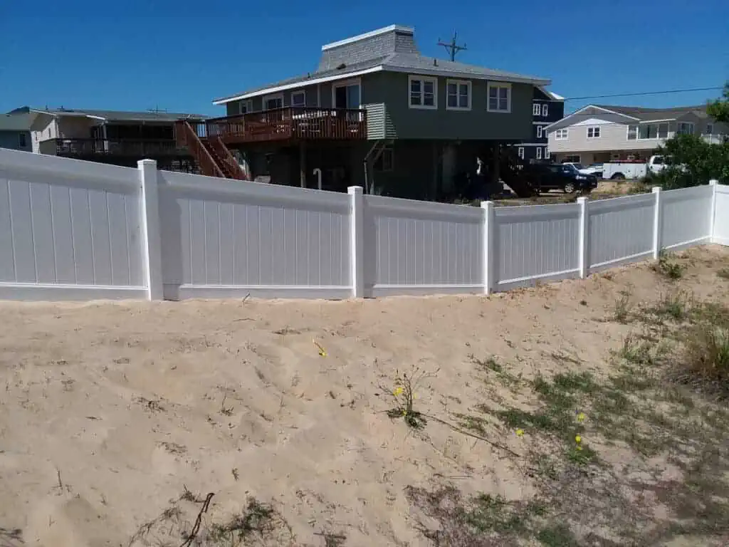 vinyl - Solid Structures Custom White Vinyl Perimeter Fencing, Virginia Beach, Va